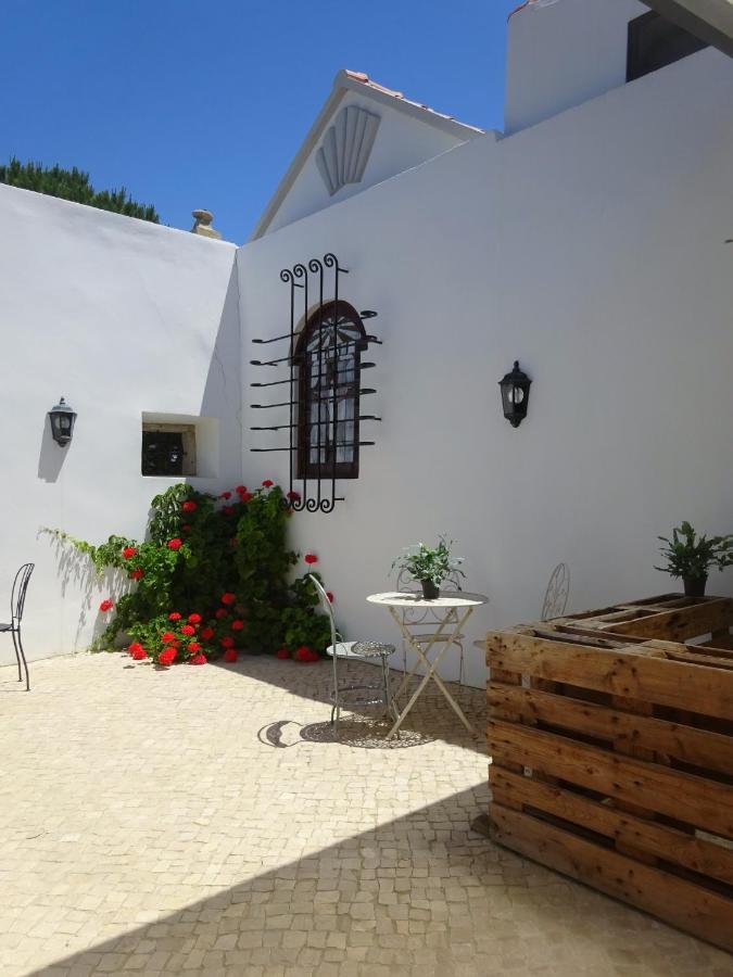 Quinta da Galeana Dreaming Bed and Breakfast Lourinhã Esterno foto